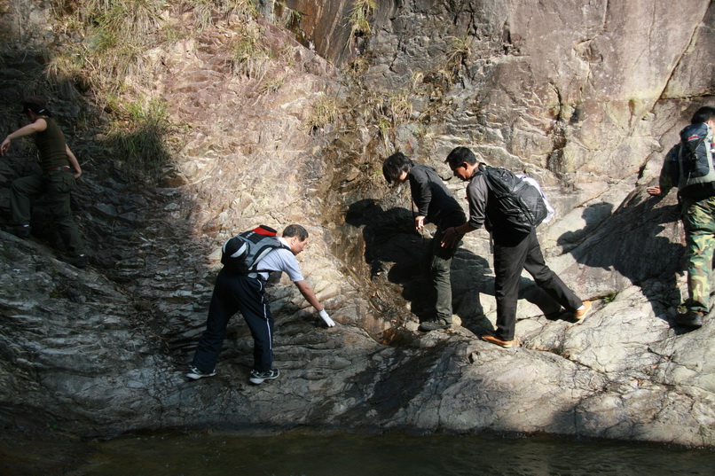天台驴友俱乐部一周年重走九龙潭