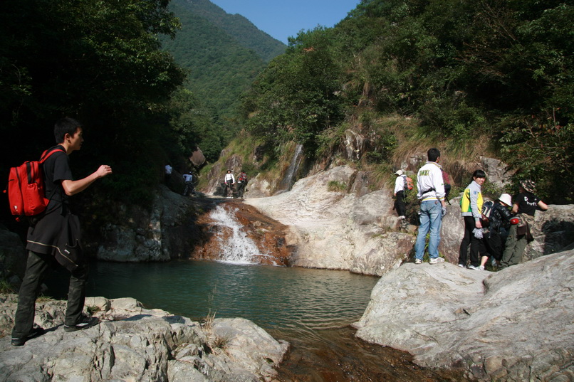 天台驴友俱乐部一周年重走九龙潭