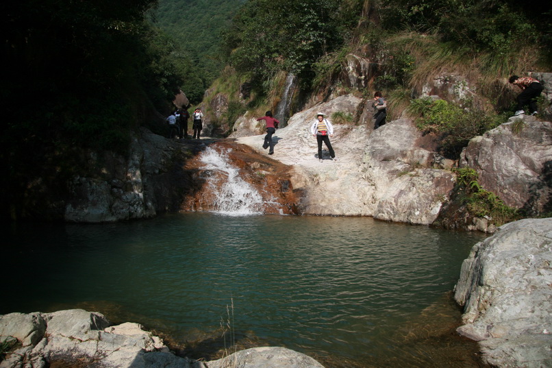 天台驴友俱乐部一周年重走九龙潭
