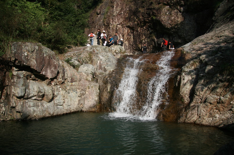 天台驴友俱乐部一周年重走九龙潭