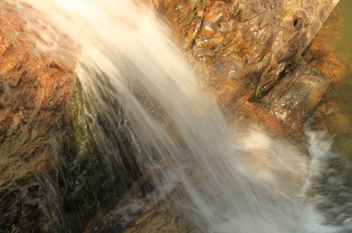 天台驴友俱乐部一周年重走九龙潭