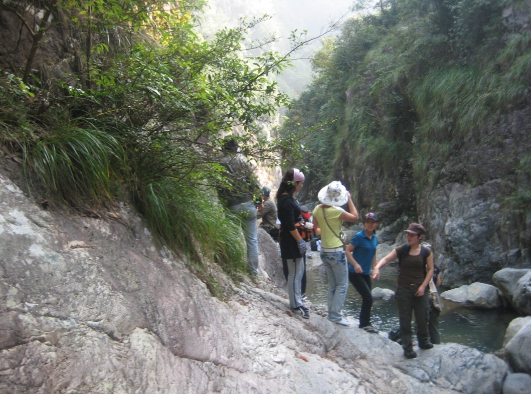 天台驴友俱乐部一周年重走九龙潭