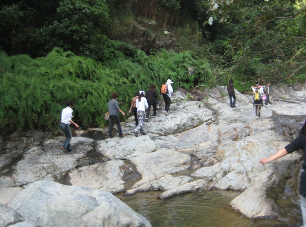 天台驴友俱乐部一周年重走九龙潭