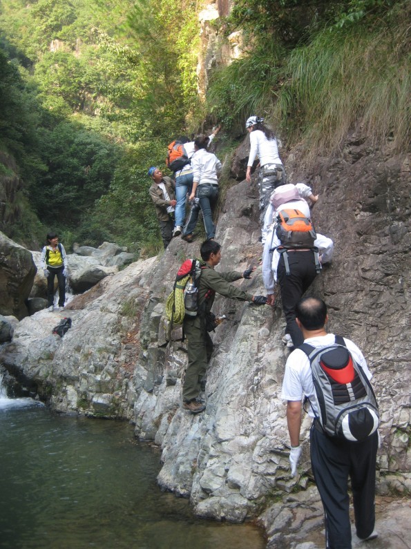 天台驴友俱乐部一周年重走九龙潭