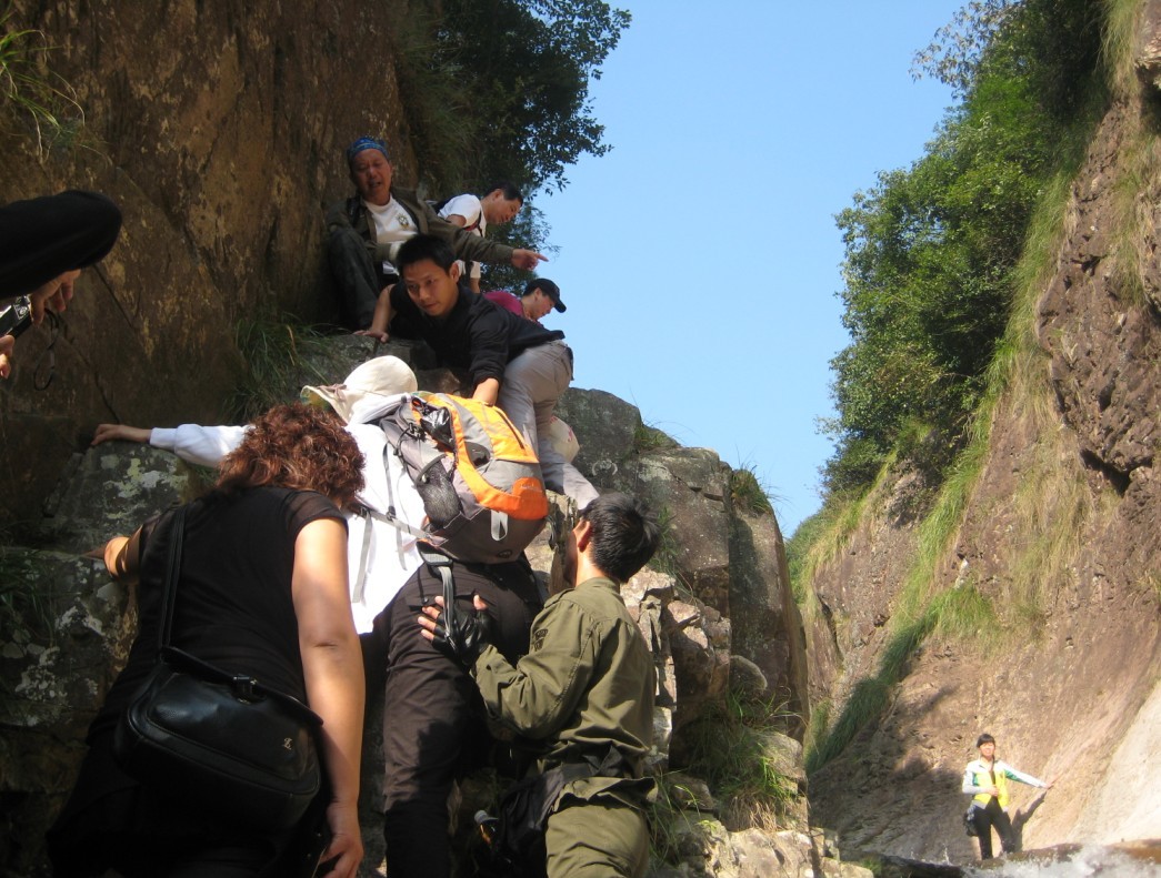 天台驴友俱乐部一周年重走九龙潭