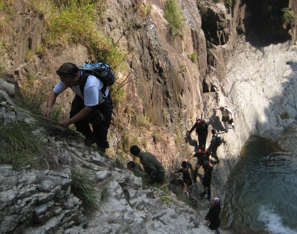 天台驴友俱乐部一周年重走九龙潭