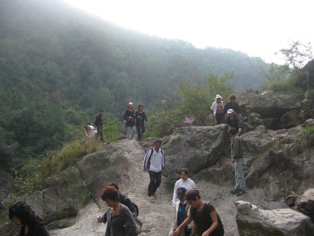 天台驴友俱乐部一周年重走九龙潭