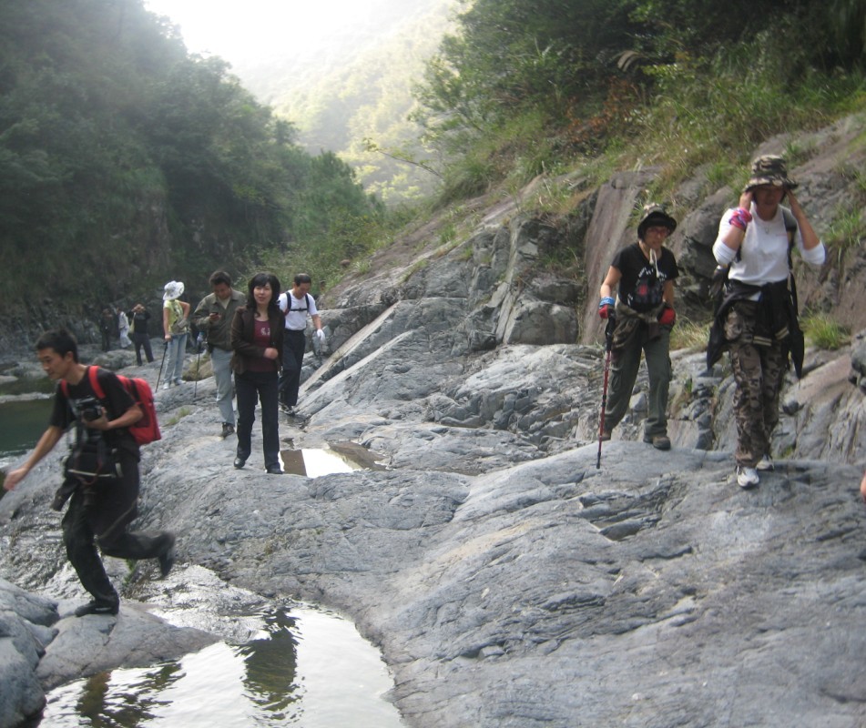 天台驴友俱乐部一周年重走九龙潭