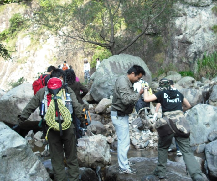 天台驴友俱乐部一周年重走九龙潭