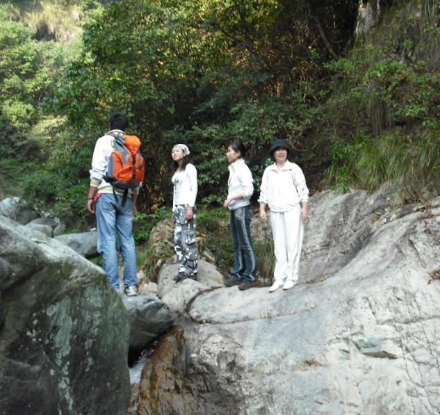 天台驴友俱乐部一周年重走九龙潭