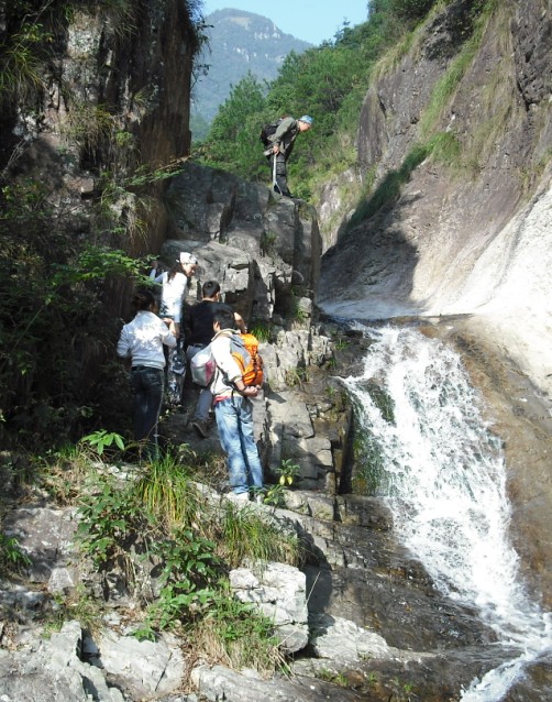 天台驴友俱乐部一周年重走九龙潭