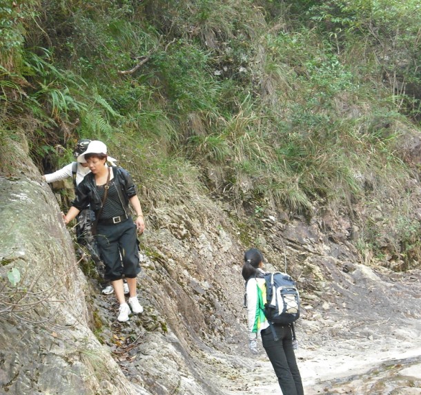 天台驴友俱乐部一周年重走九龙潭