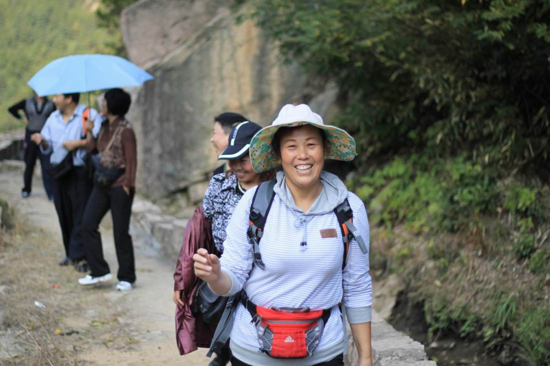 重阳节前奏——寻迹万马渡