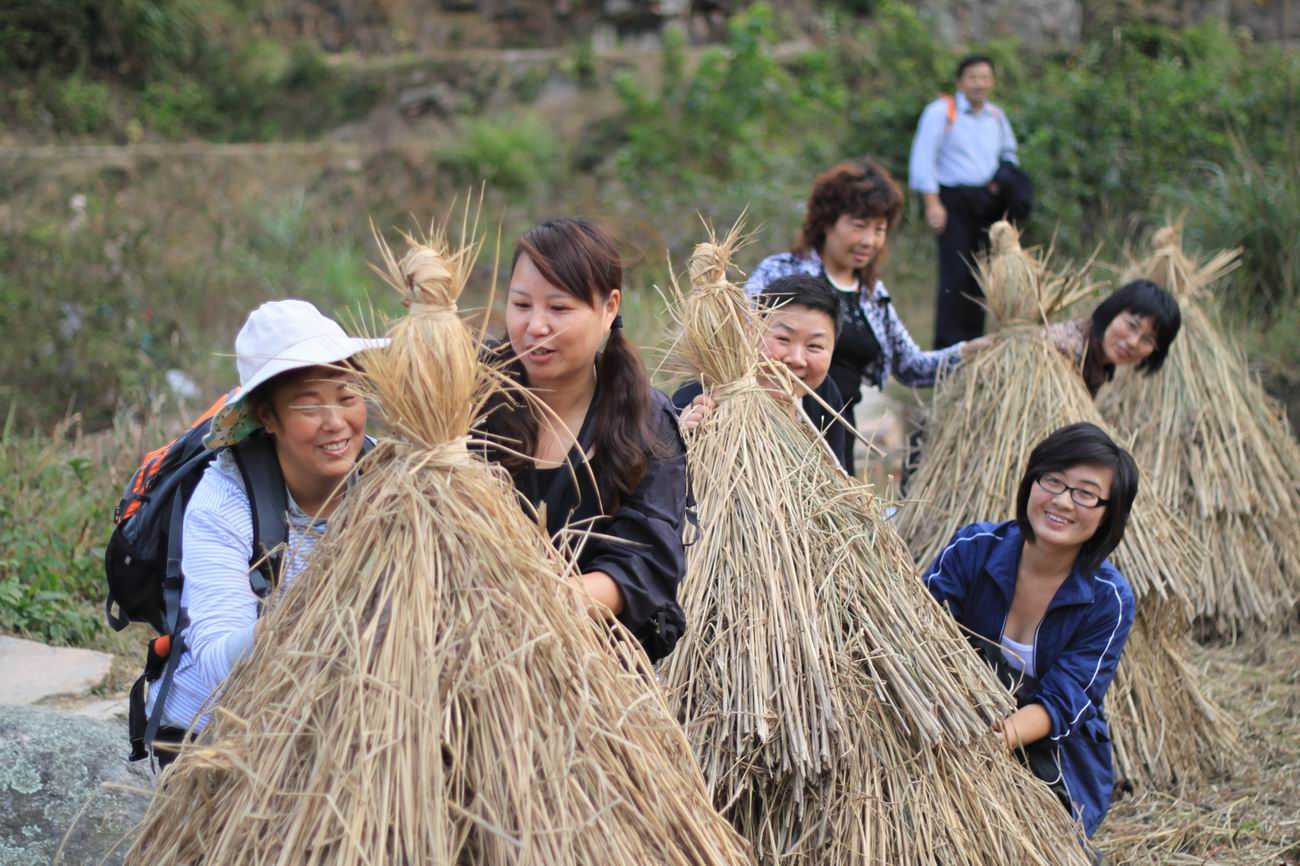 重阳节前奏——寻迹万马渡
