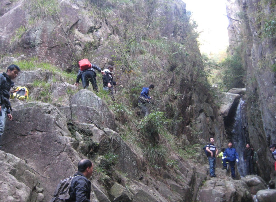 天台驴友俱乐部之-----探秘十门坑