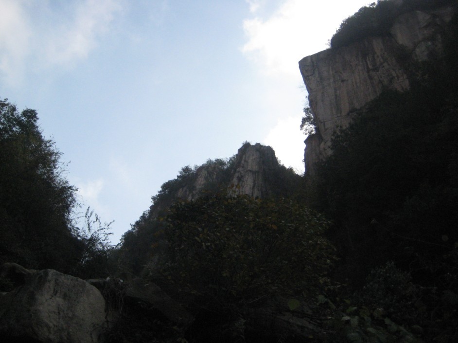 天台驴友俱乐部之-----探秘十门坑