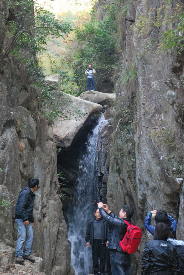 天台驴友俱乐部之-----探秘十门坑