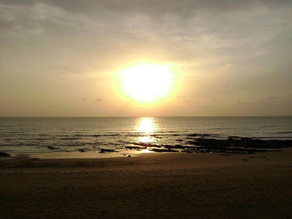 [原创]FB——边行边摄“蓝天、碧海、金沙滩”之——日照归来！