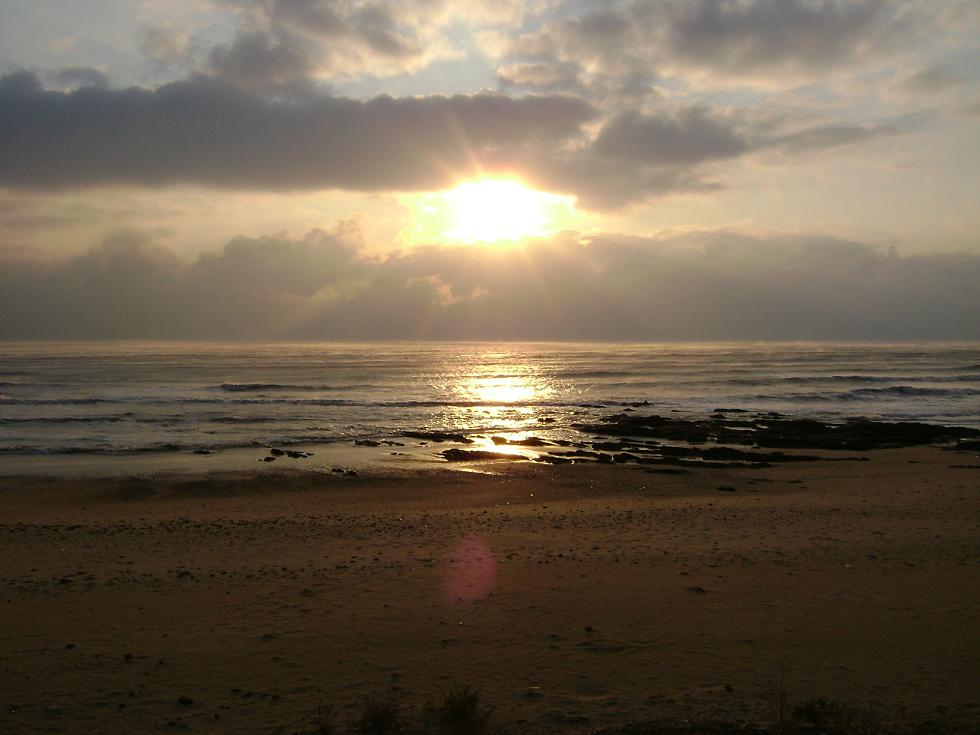 [原创]FB——边行边摄“蓝天、碧海、金沙滩”之——日照归来！