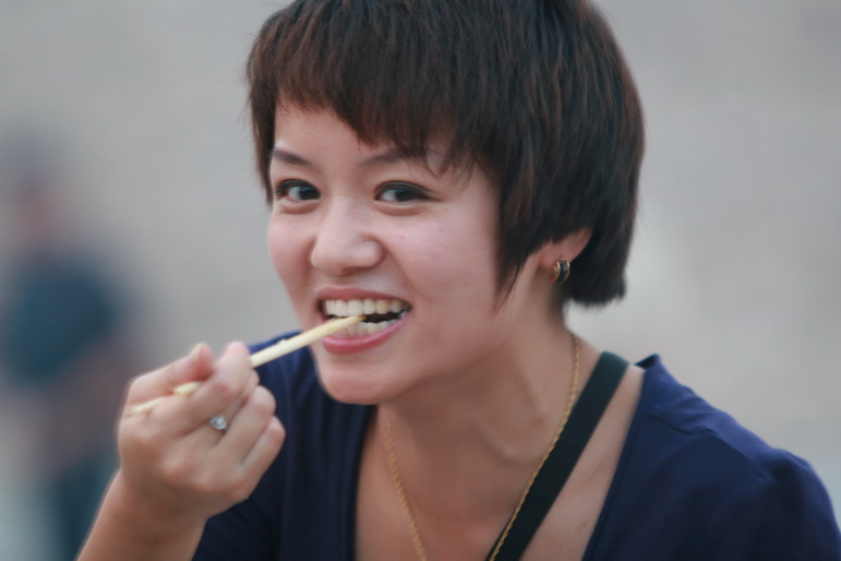 天台之窗/驴友俱乐部联合大型交友烧烤活动老树版PP