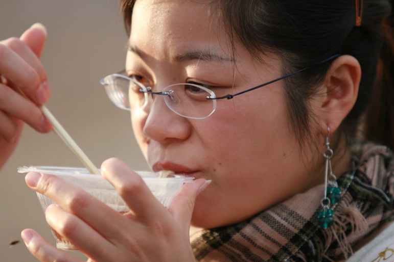 天台之窗/驴友俱乐部联合大型交友烧烤活动老树版PP