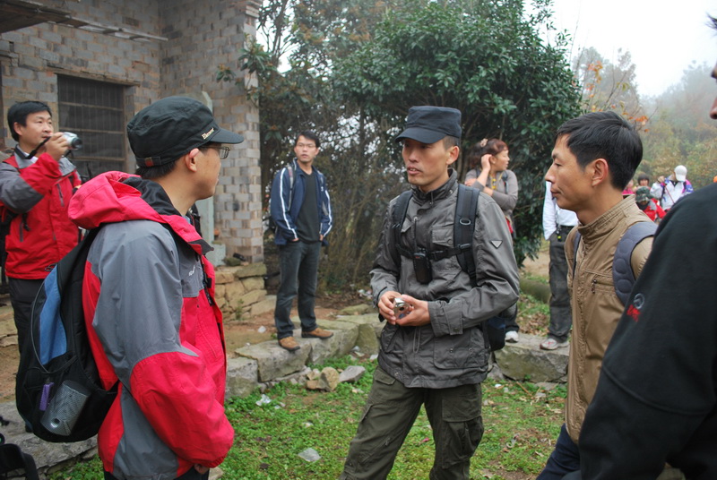 天台驴友俱乐部之---片片枫叶情