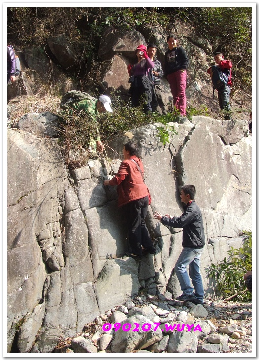 [天台驴友俱乐部]活动----牛年开驴.大柳溪