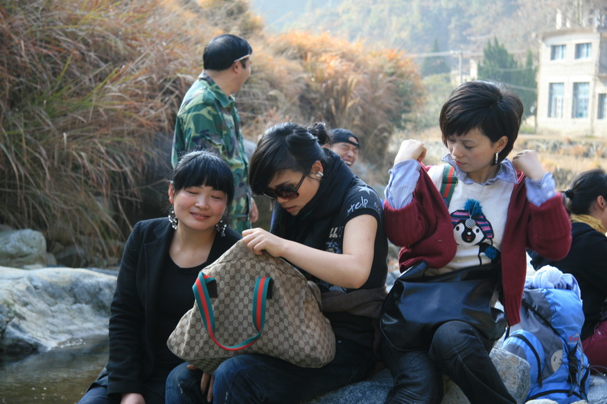 [天台驴友俱乐部]活动----牛年开驴.大柳溪