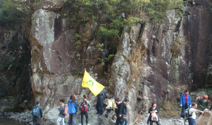 [天台驴友俱乐部]活动----牛年开驴.大柳溪
