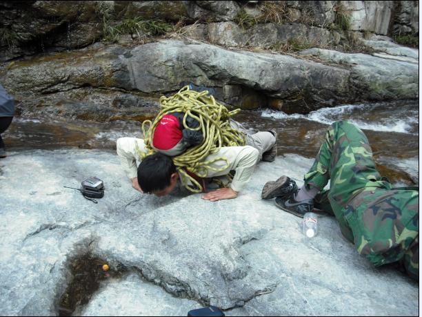 [天台驴友俱乐部]活动----牛年开驴.大柳溪