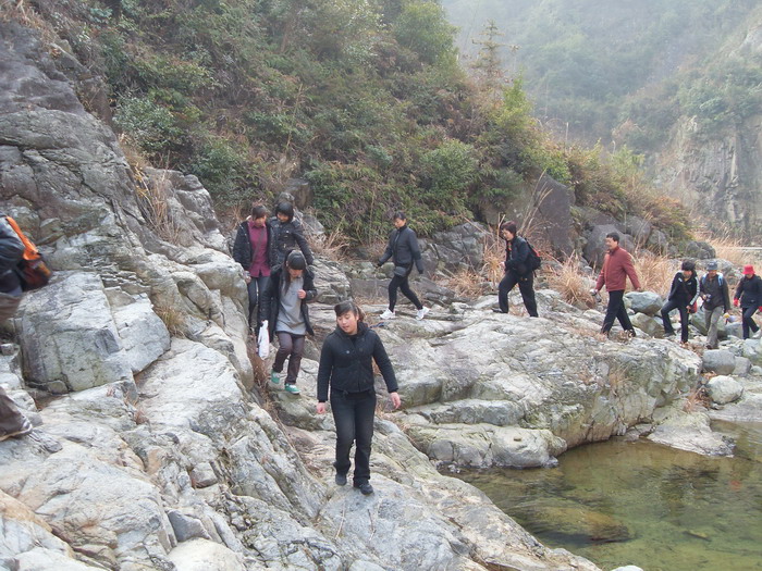 [天台驴友俱乐部]活动----牛年开驴.大柳溪
