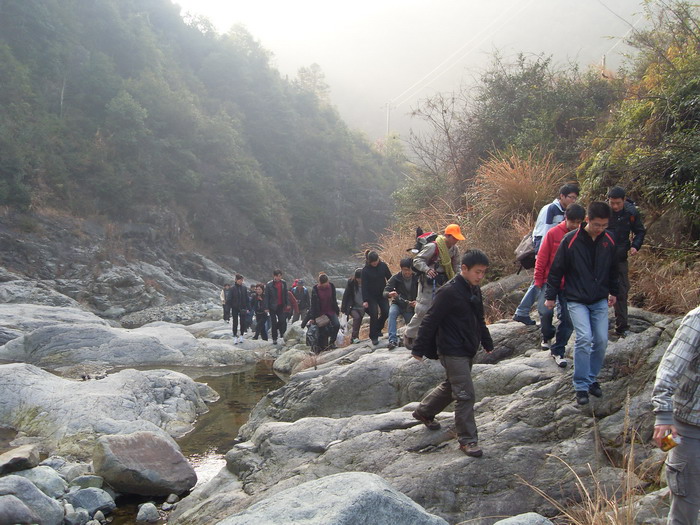 [天台驴友俱乐部]活动----牛年开驴.大柳溪