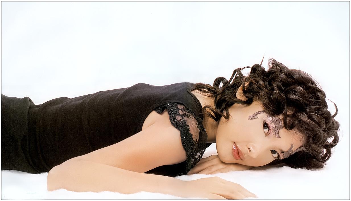 来喽  美女