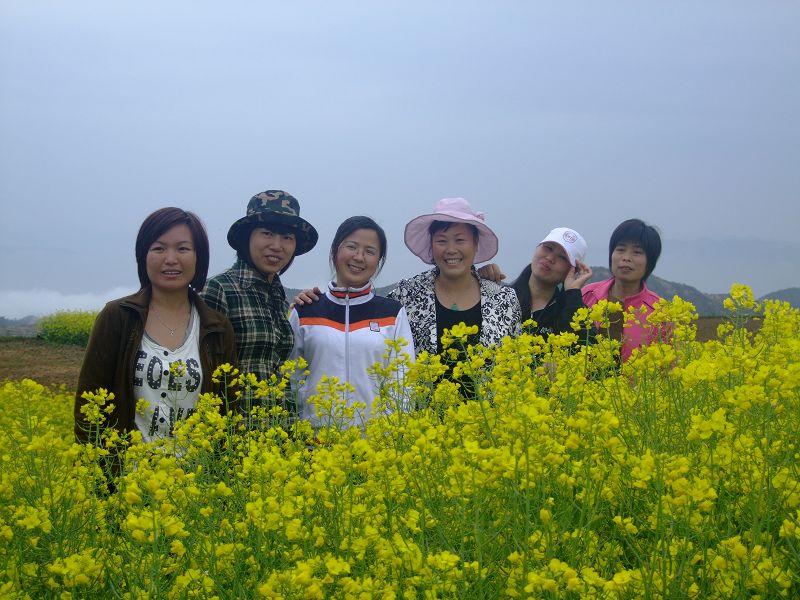 [天台驴友俱乐部]活动之-----走古道.赏油菜花.登莲花峰顶
