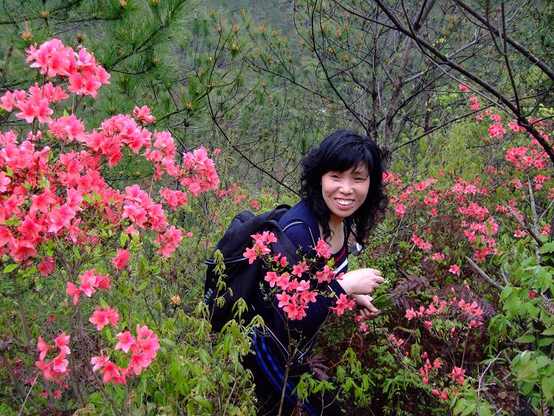[天台驴友俱乐部]活动之-----走古道.赏油菜花.登莲花峰顶