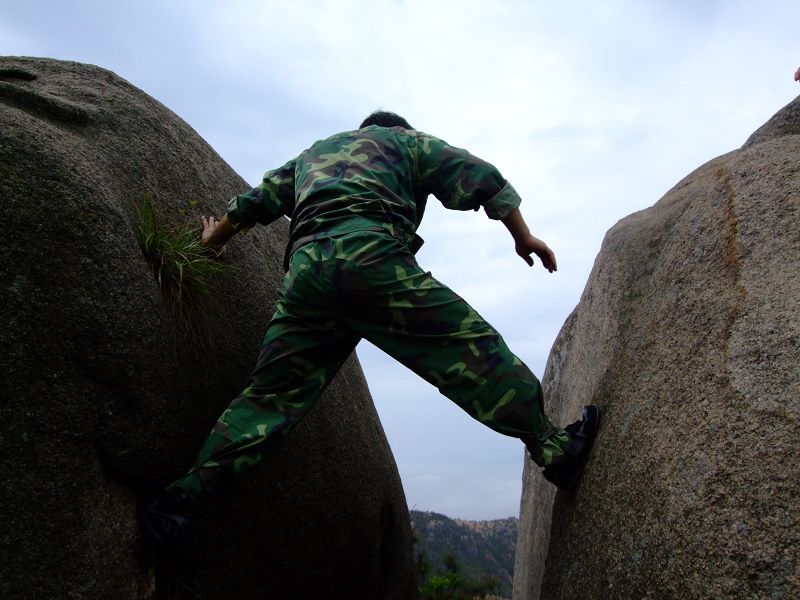 [天台驴友俱乐部]活动之-----走古道.赏油菜花.登莲花峰顶