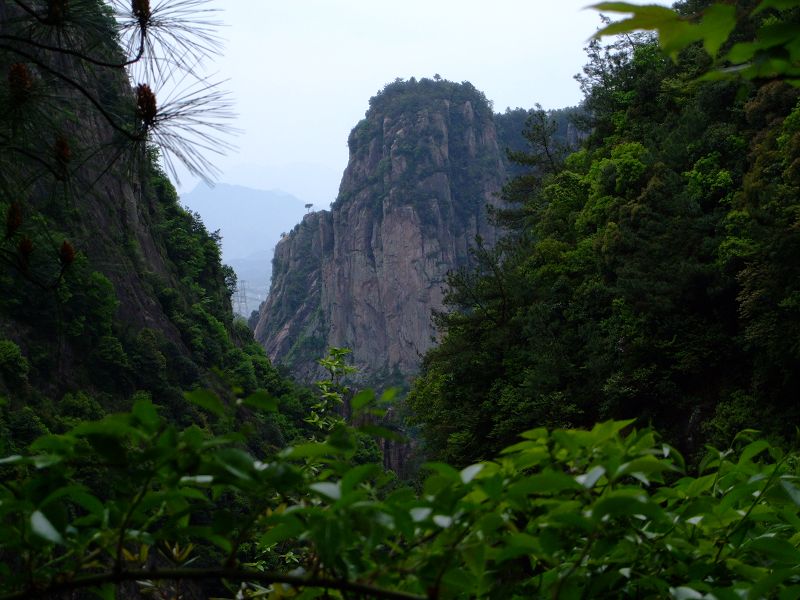 [天台驴友俱乐部]活动之-----走古道.赏油菜花.登莲花峰顶