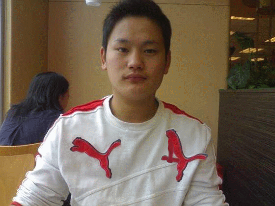 在网上看到一组很搞笑的组图，真TM把我笑晕了。