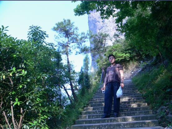 乐清市“中雁杯”登山比赛掠影