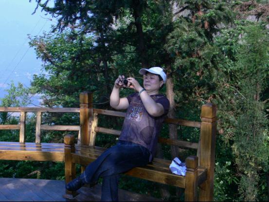 乐清市“中雁杯”登山比赛掠影