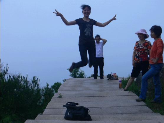 乐清市“中雁杯”登山比赛掠影