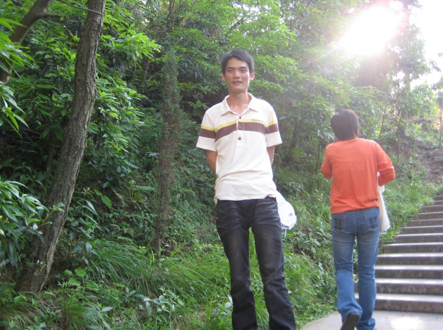 乐清市“中雁杯”登山比赛掠影