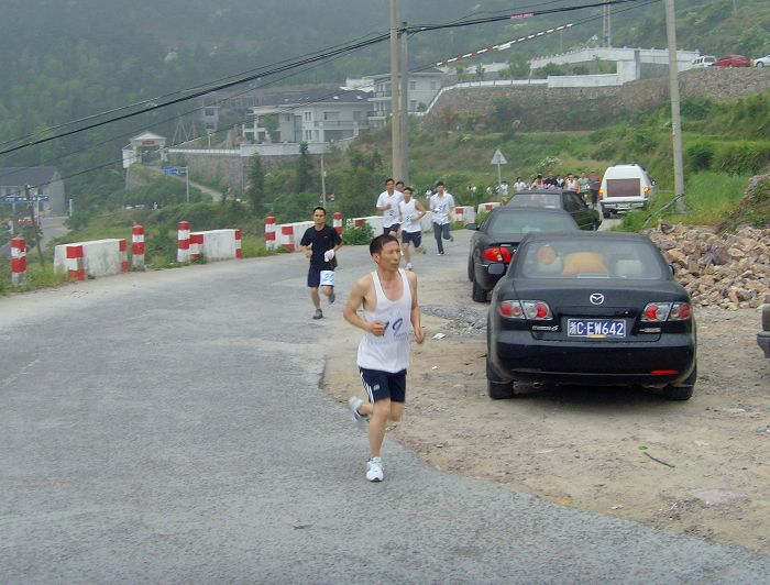 乐清市“中雁杯”登山比赛掠影