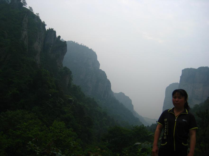 乐清市“中雁杯”登山比赛掠影