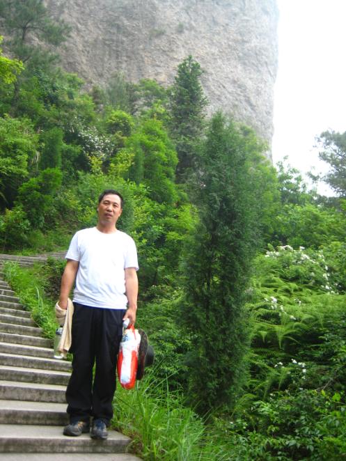 乐清市“中雁杯”登山比赛掠影