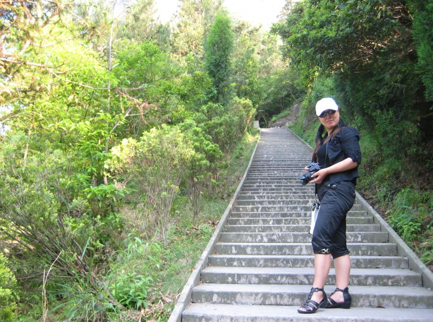 乐清市“中雁杯”登山比赛掠影 乐清市“中雁杯”登山比赛掠影