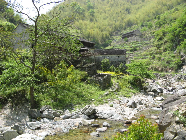 我驴我乐山水间