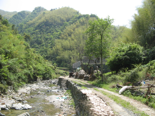 我驴我乐山水间