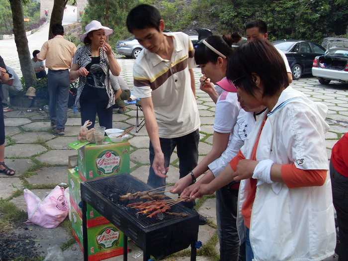 乐清市“中雁杯”登山比赛掠影