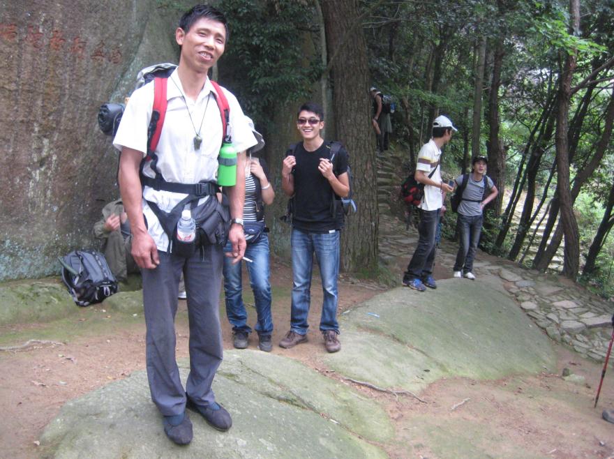 090613天台驴友俱乐部和乐清老狼户外俱乐部塔头寺联欢